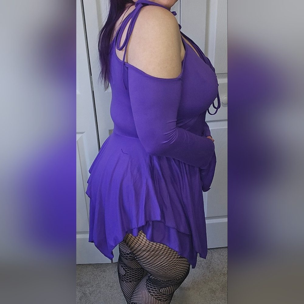 Purple Cold Shoulder Fairy Dress with Bell Sleeves XL - Picture 2 of 5